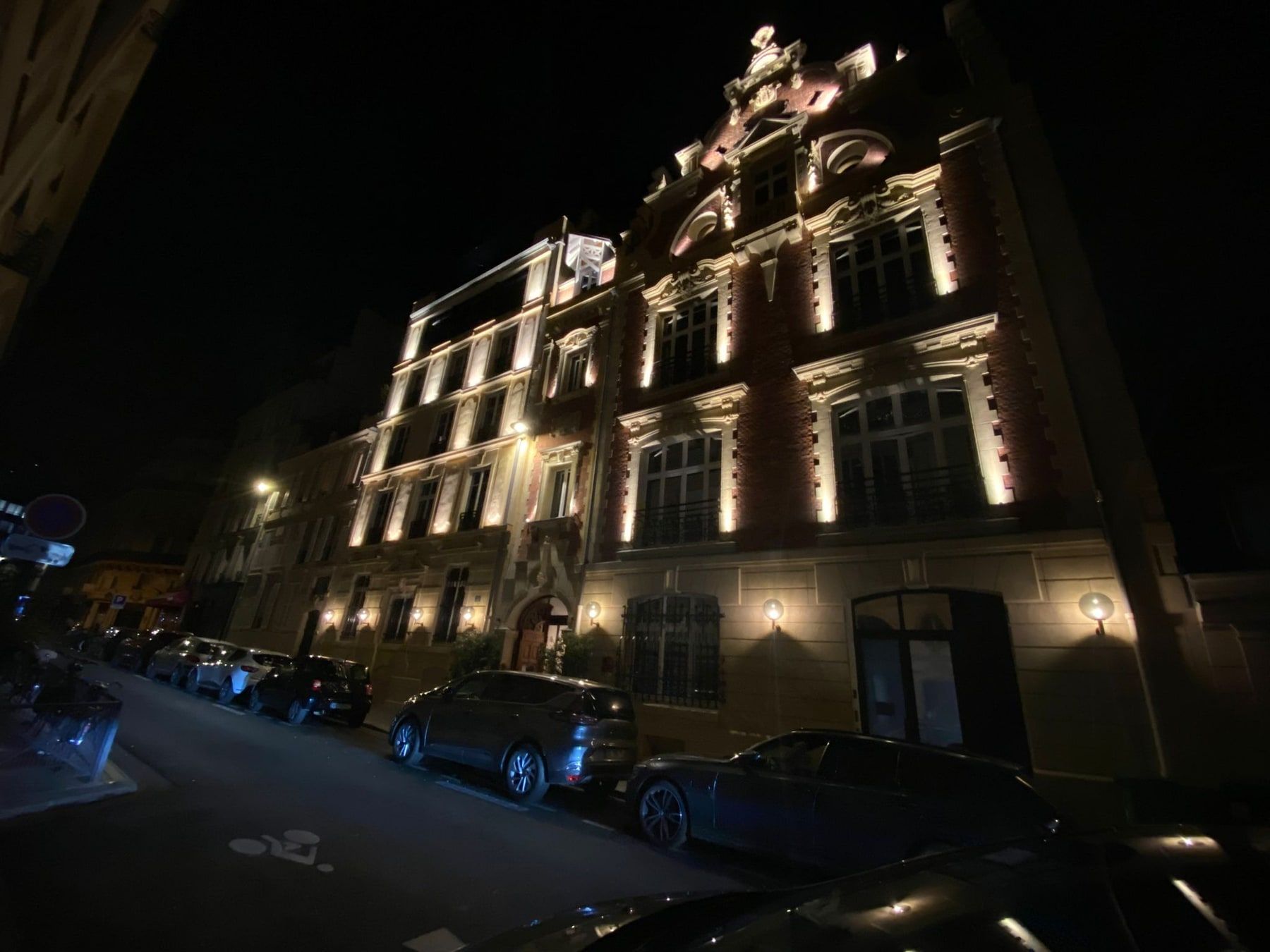 Hôtel Ballu, façade, Paris — photo 1
