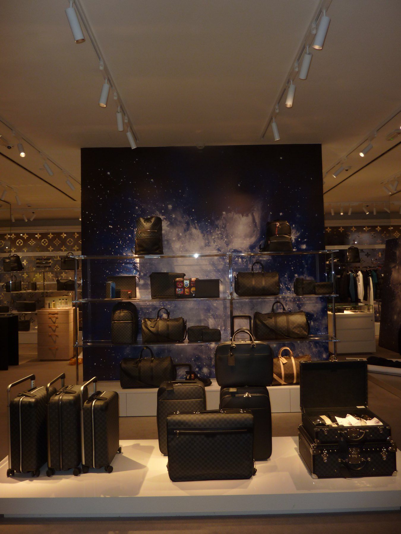 Boutique Louis Vuitton, Moscou — photo d'archive 1
