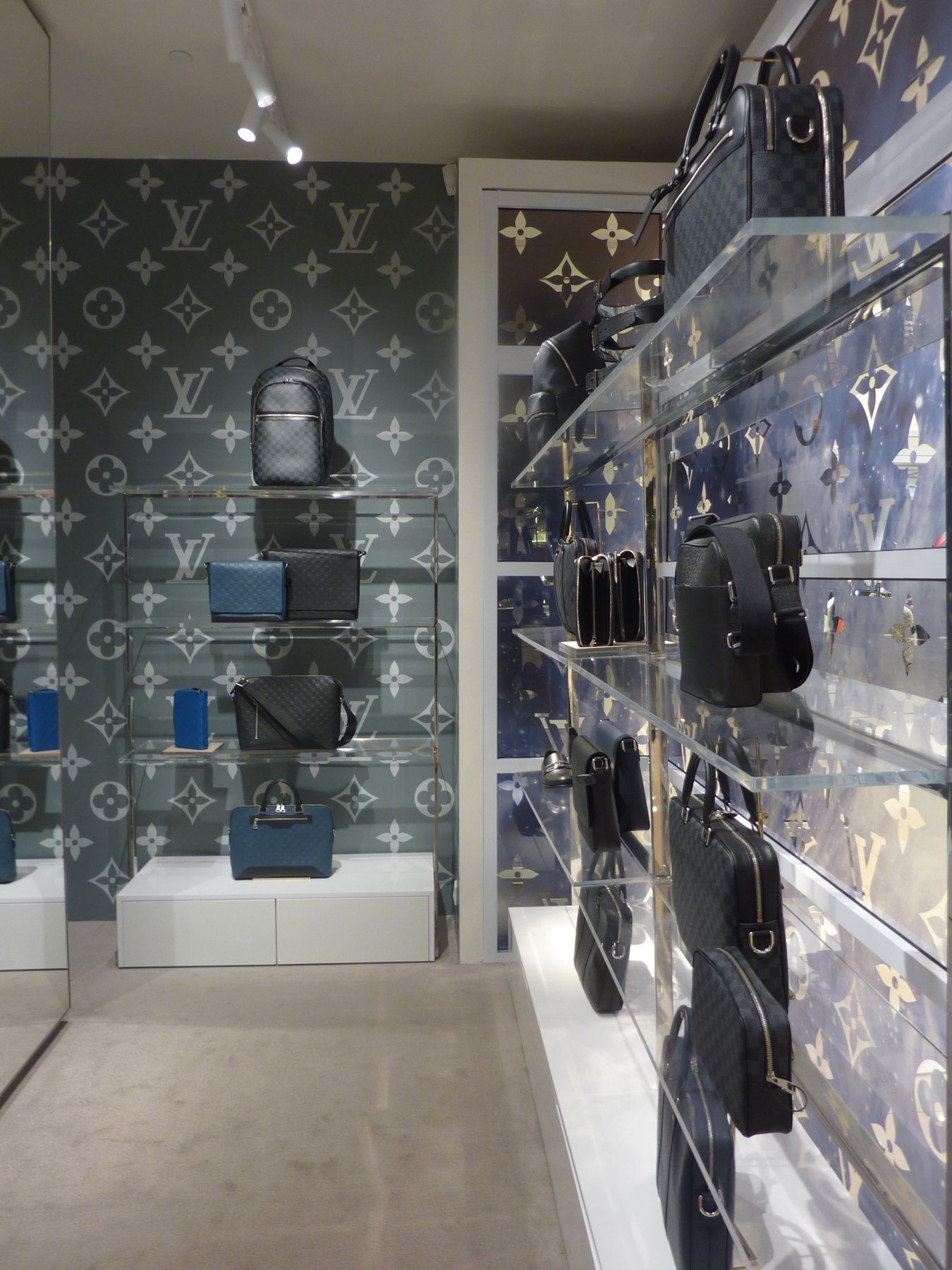 Boutique Louis Vuitton, Moscou — photo d'archive 2