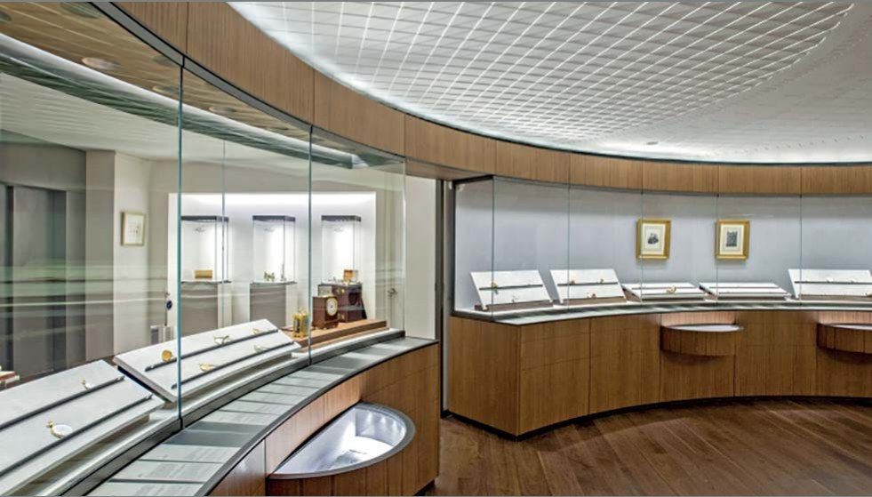 Boutique phare et musée Breguet, place Vendôme, Paris — vue 1