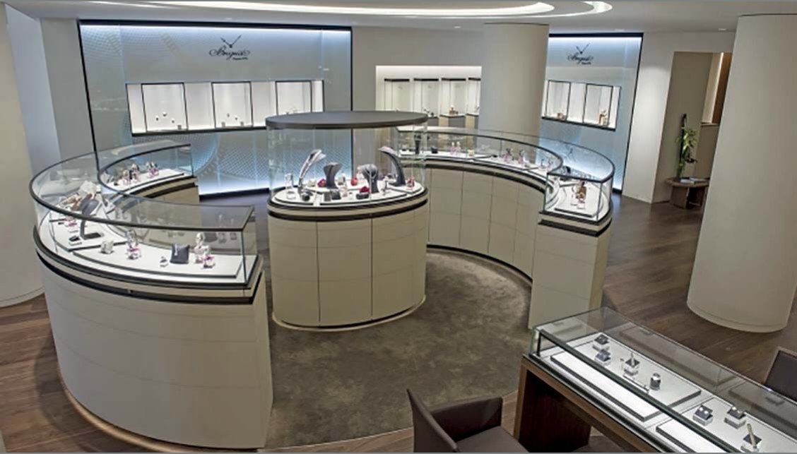 Boutique phare et musée Breguet, place Vendôme, Paris — vue 2