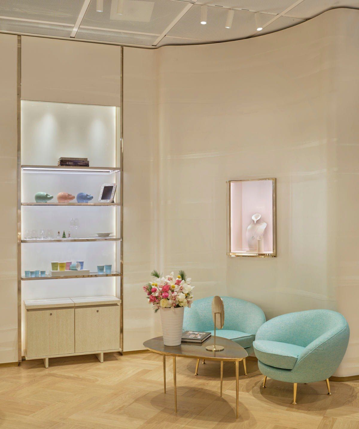 Tiffany & Co. boutique, Globus Zurich, Switzerland — photo 5